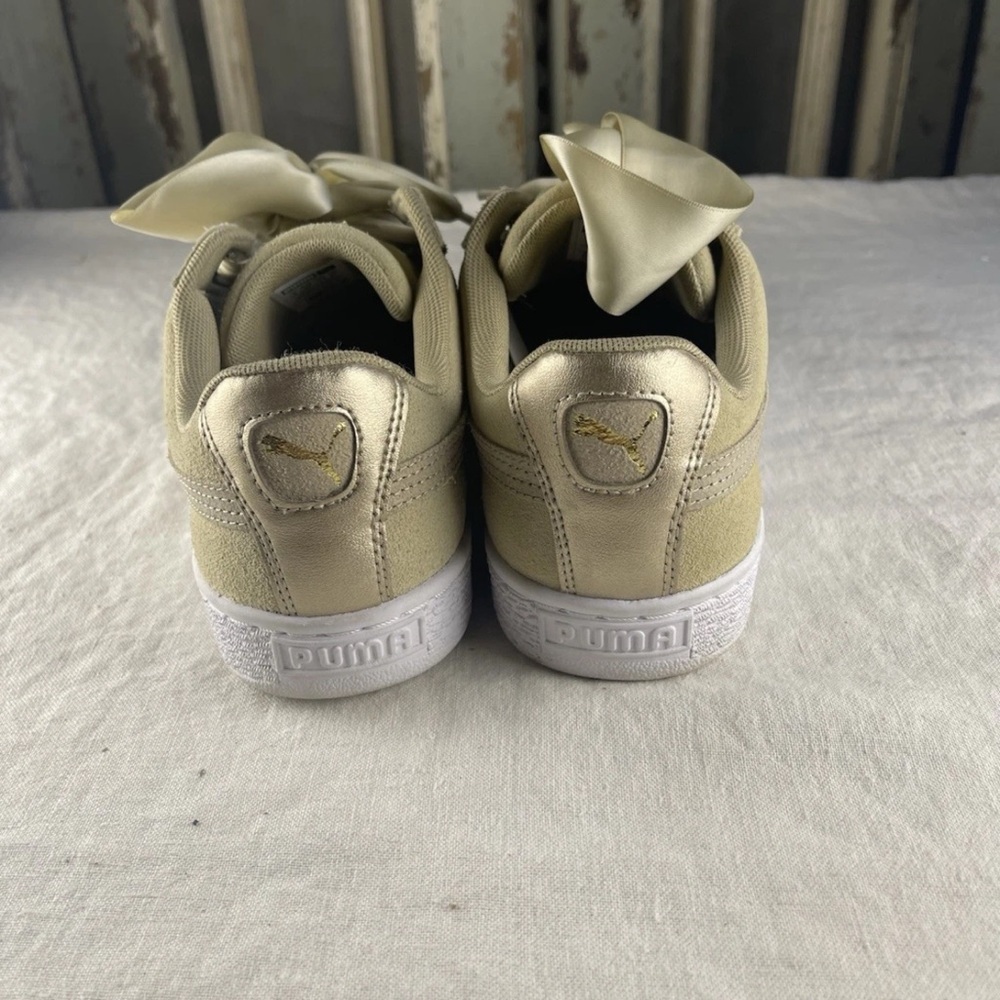 Puma Suede Heart Safari WOMEN SIZE  10.5 - Picture 10 of 12